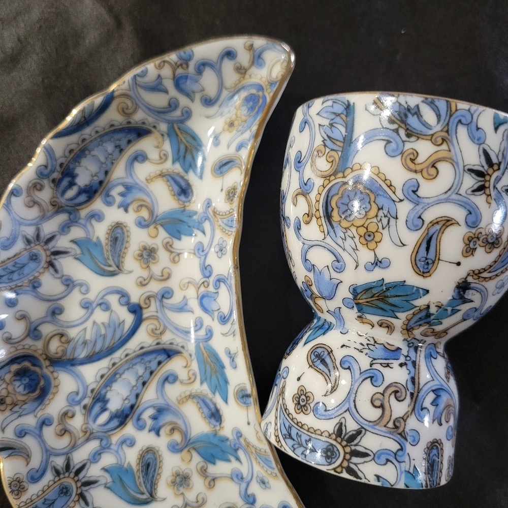 Lefton Egg Cup & Crescent Bone Side Trinket Dish Blue Paisley Vintage ~ Pretty! - Picture 5 of 16